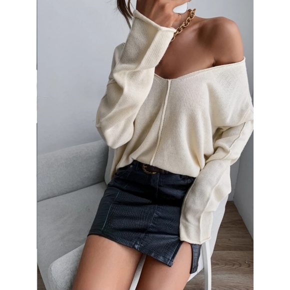 Oversized Boho Sweater - Picture 5 of 8